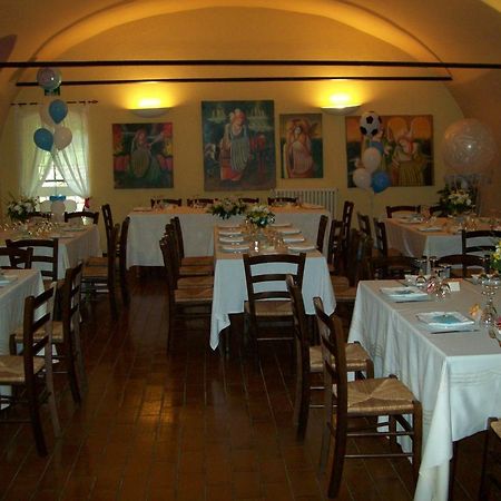Gli Ulivi Bed & Breakfast Fosdinovo Dış mekan fotoğraf